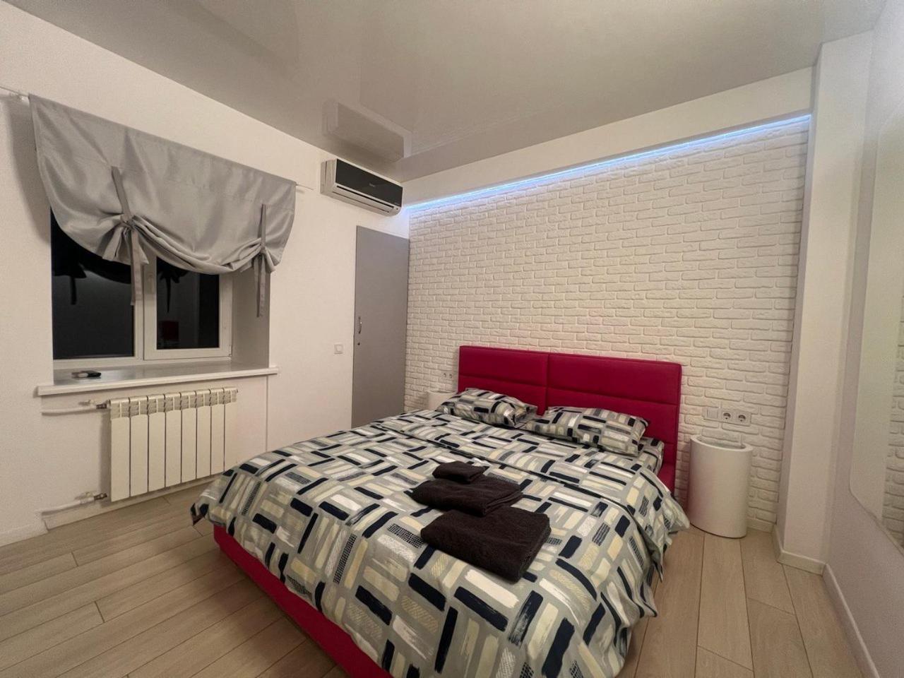 2-Room Luxury Apartment In The Center Киев Экстерьер фото